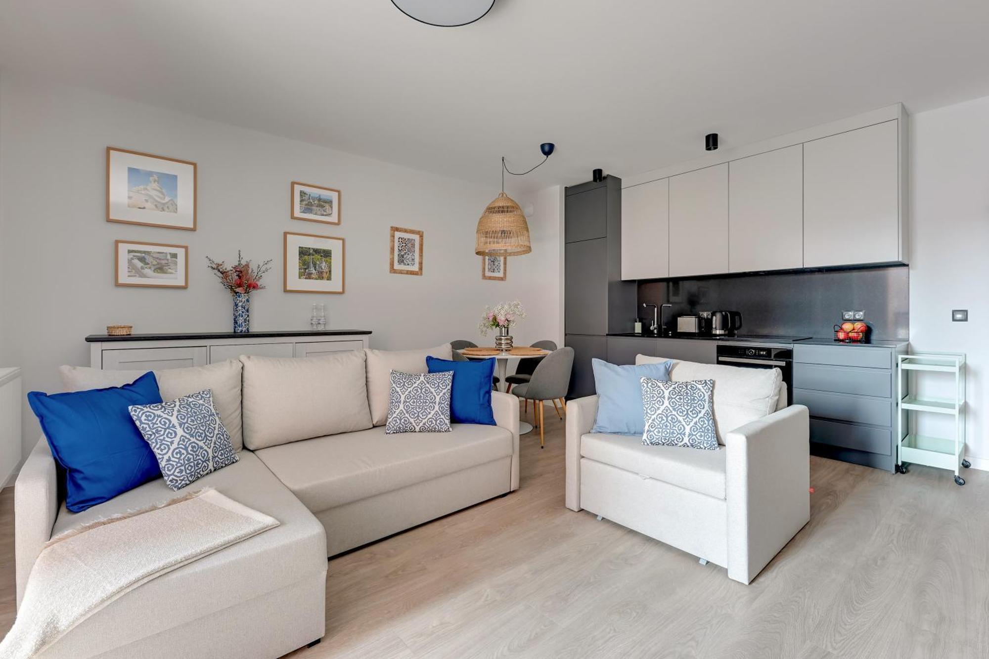 Scala 60K City Center Apartments With Parking By Lion Apartments Gdansk Exterior photo