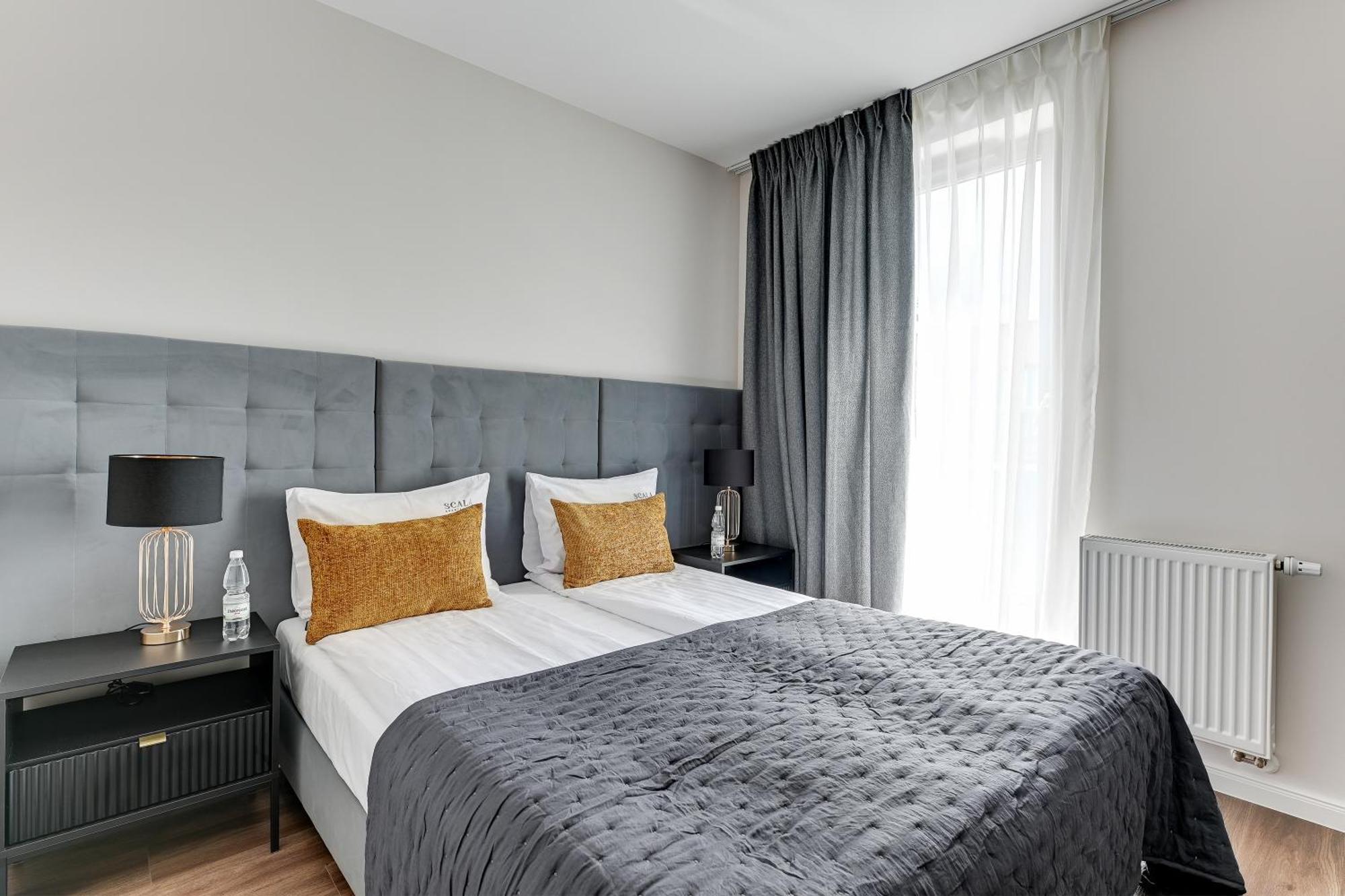 Scala 60K City Center Apartments With Parking By Lion Apartments Gdansk Exterior photo