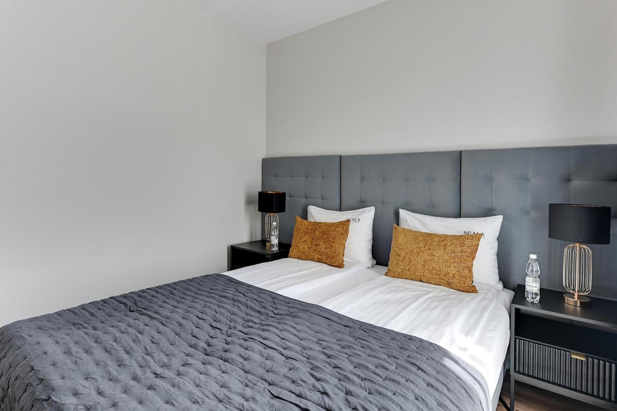 Scala 60K City Center Apartments With Parking By Lion Apartments Gdansk Exterior photo