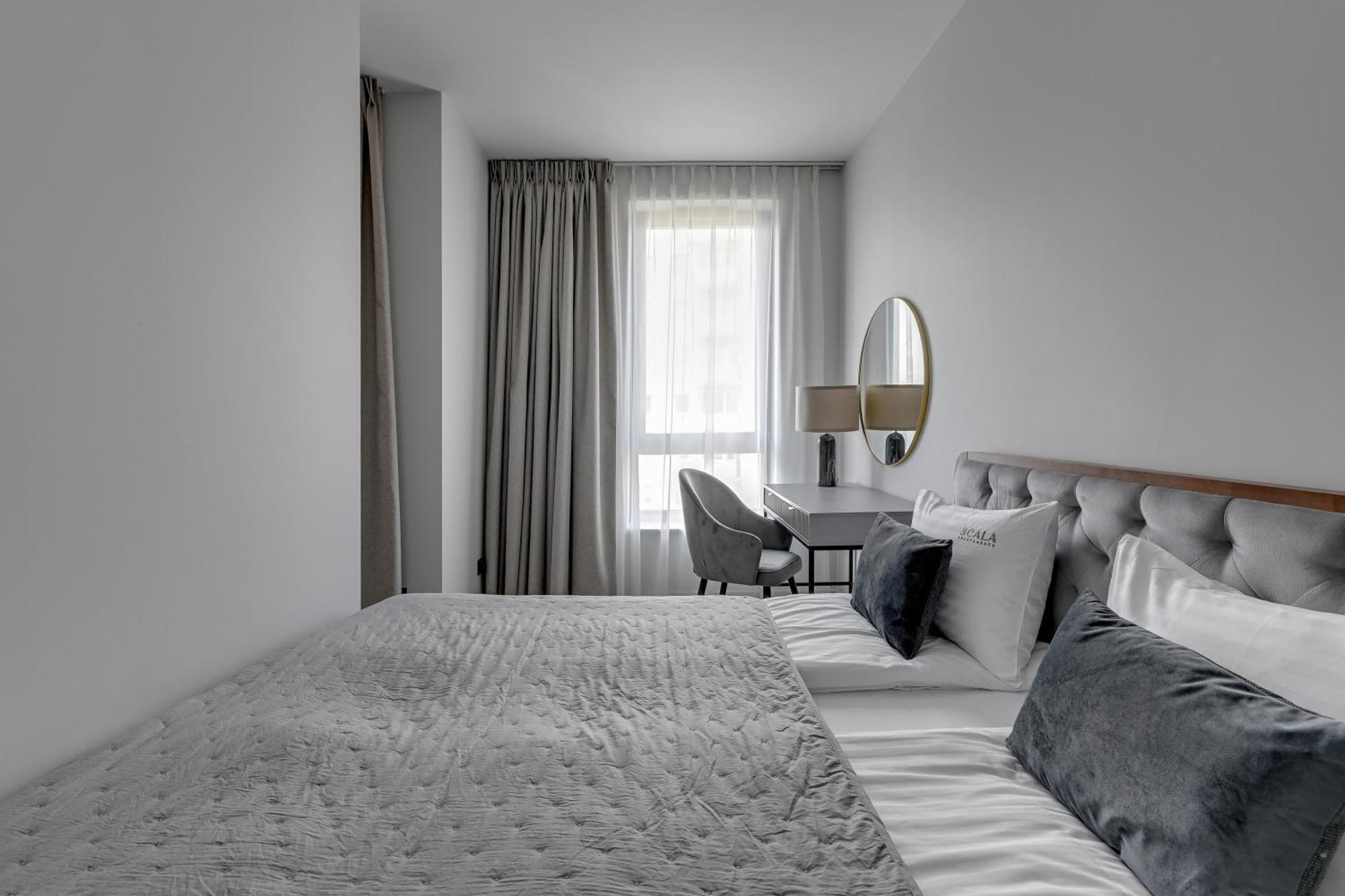 Scala 60K City Center Apartments With Parking By Lion Apartments Gdansk Exterior photo